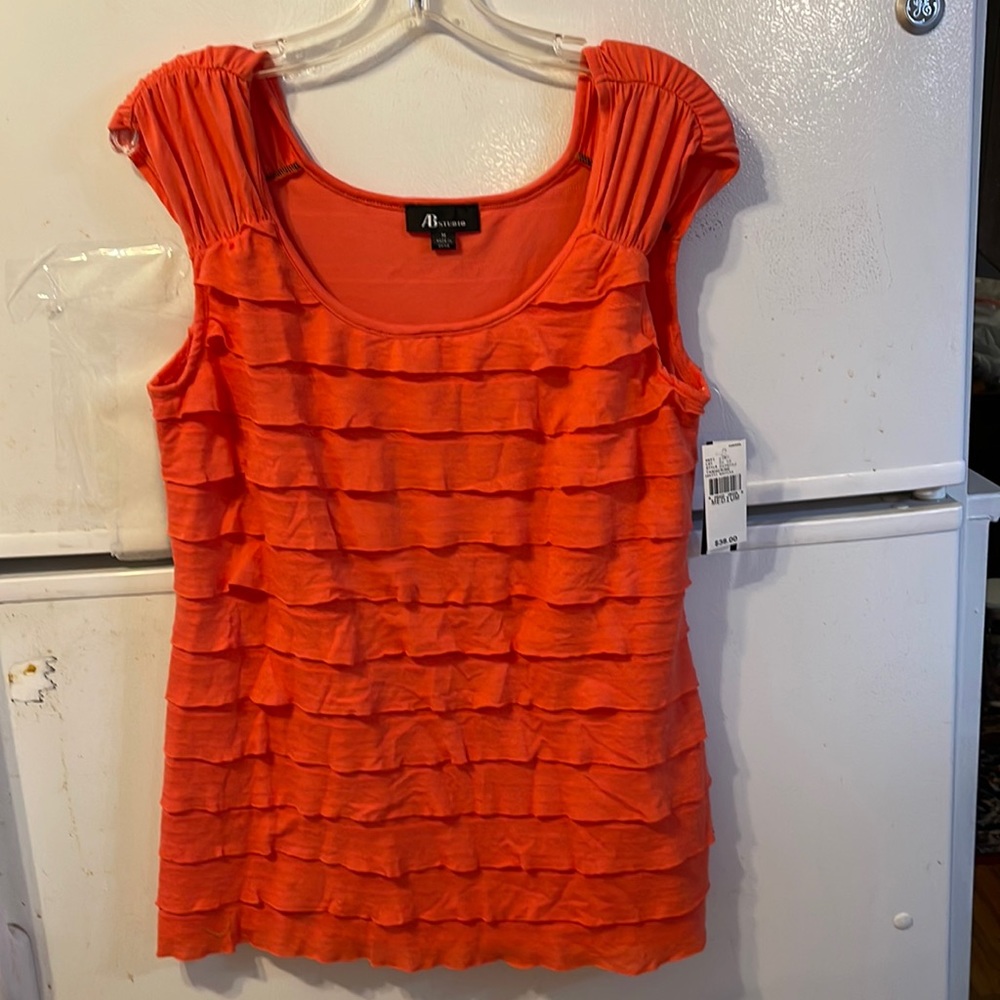 A B Studio Rayon/Poly/Spandex Orange Ruffled Top New Size M